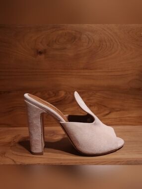 NEW - PARIS TEXAS Light Pink Suede Heeled Mules, made in Italy, size 39½
